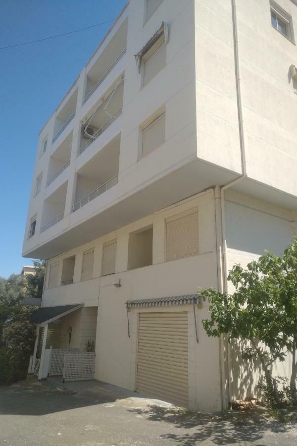 Deluxe Sea Apartment Vlorë エクステリア 写真