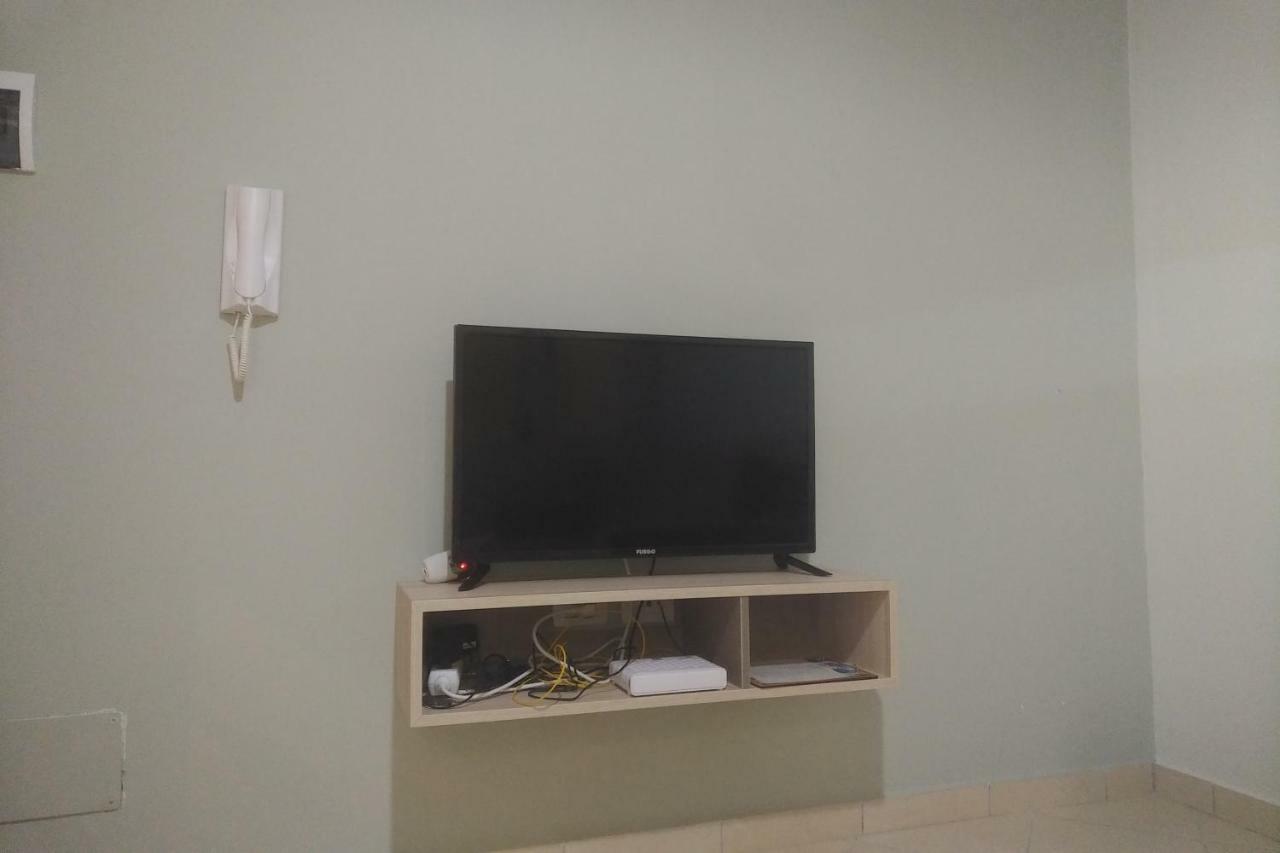 Deluxe Sea Apartment Vlorë エクステリア 写真