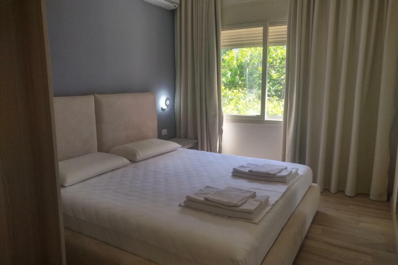 Deluxe Sea Apartment Vlorë エクステリア 写真