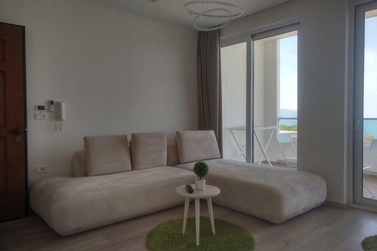 Deluxe Sea Apartment Vlorë エクステリア 写真