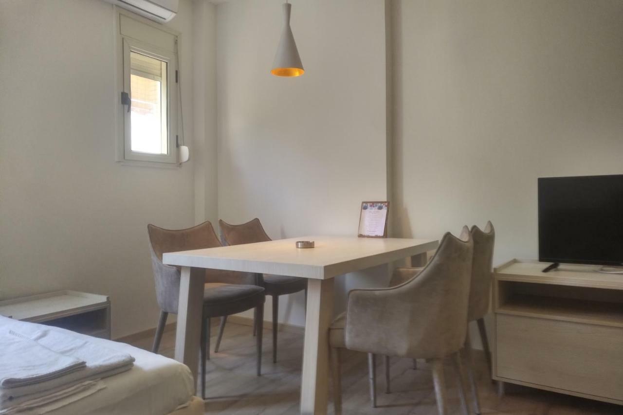 Deluxe Sea Apartment Vlorë エクステリア 写真
