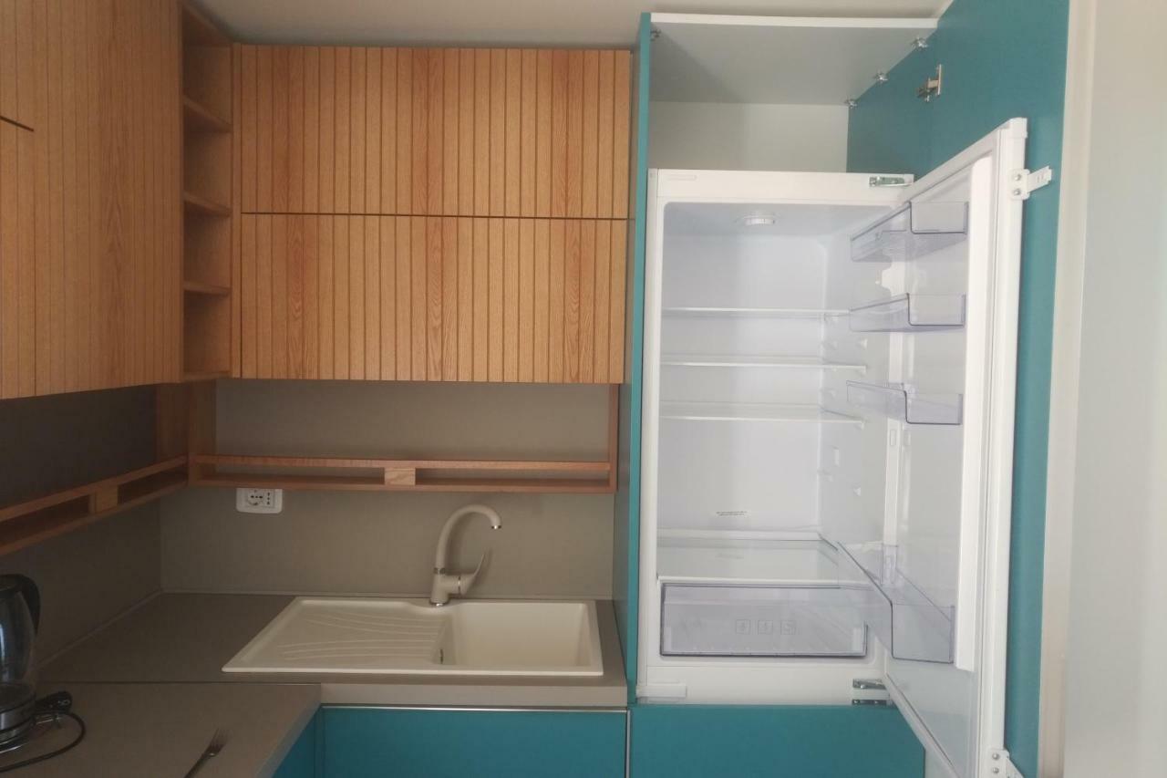 Deluxe Sea Apartment Vlorë エクステリア 写真